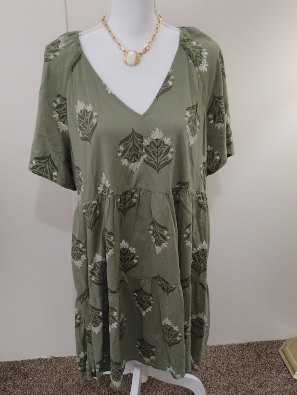Old Navy Olive Green Floral V-Neck Tiered Dress